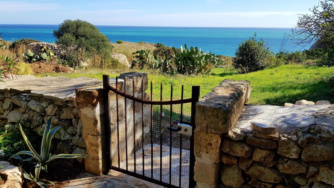 Villa Tina Ai Piedi Del Faro Di Leuca Santa Maria di Leuca Exterior foto